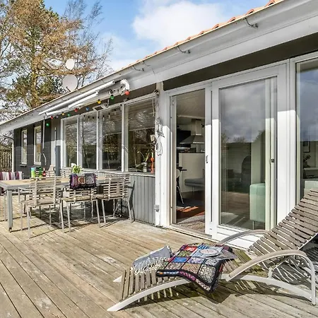 Beautiful In With Kitchen Vakantiehuis