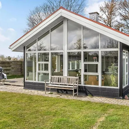 Beautiful In With Kitchen * אוטרופ