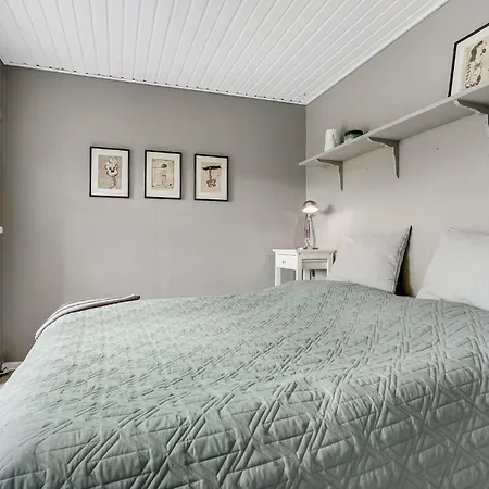 Beautiful In With Kitchen * אוטרופ