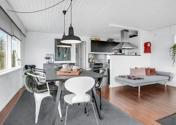 Beautiful In With Kitchen Otterup